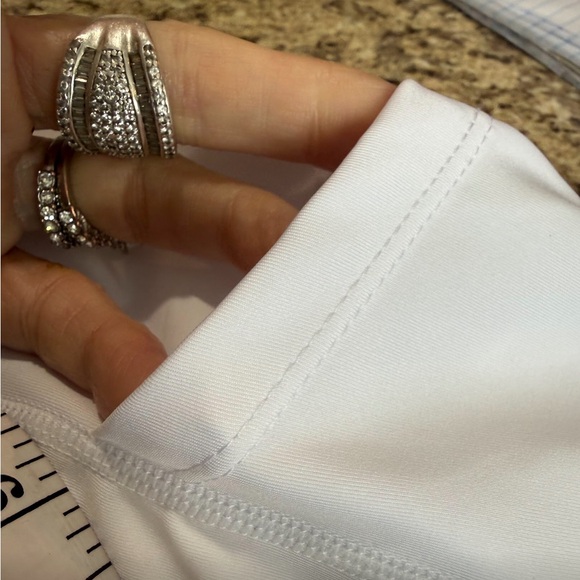 Cotton On White Garment - Picture 5 of 11